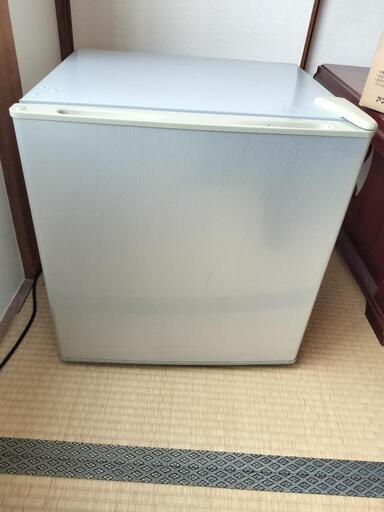 本日売れなければ処分　一人用冷蔵庫