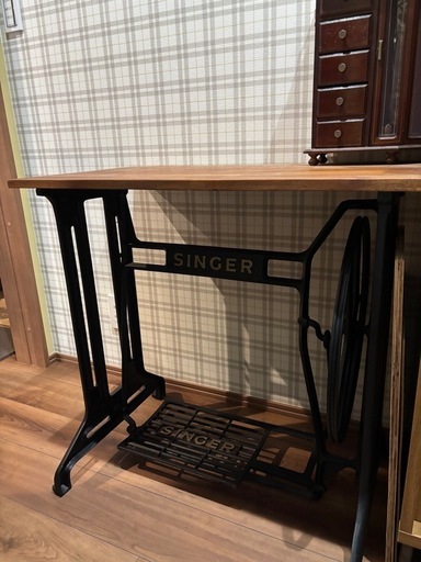 アンティークミシン脚デスク　シンガー