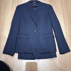 【値下げ】スーツ　3着セット　スカートの画像