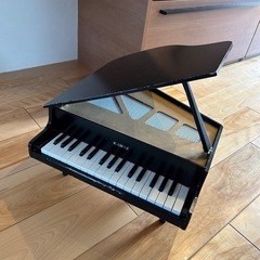 カワイ　グランドミニピアノ