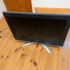 液晶テレビ　東芝レグザ　３２インチ