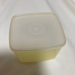 最終値下げ🔻🔻 3/23まで　タッパーウェア　容器　13✖️12✖️9