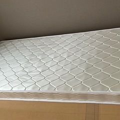 シングルマットレスの画像