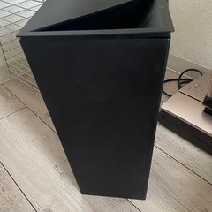 ゴミ箱の画像