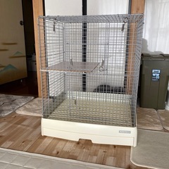 小動物に:美品SANKOイ－ジホ－ム60ハイの画像