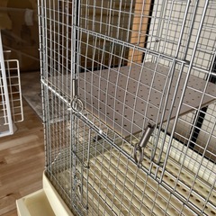 小動物に:美品SANKOイ－ジホ－ム60ハイの画像