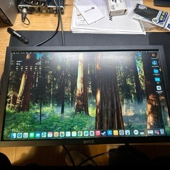 Dell 23インチ フルHDモニターの画像