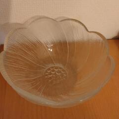 ガラスの器