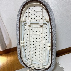 【お譲りします】アイロン台 グレーの画像