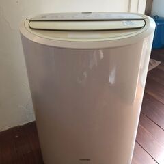 TOSHIBA 除湿機 2013年製