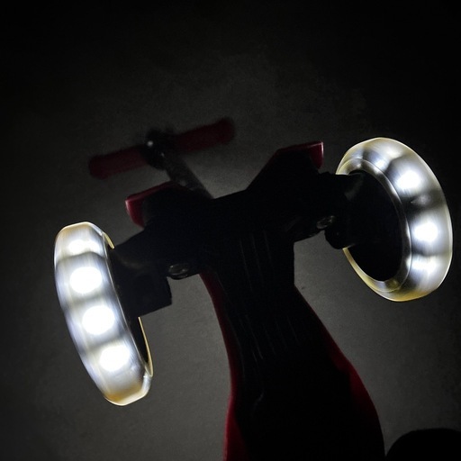 MICRO MAXI DELUXE レッド キックボード LED