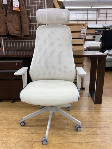 KC-15【新入荷　リサイクル品】IKEA MATCHSPEL ゲーミングチェア　白 KC-15【新入荷 リサイクル品】IKEA MATCHSPEL ゲーミングチェア 白