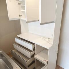 【本日中の引取希望】カップボードの画像