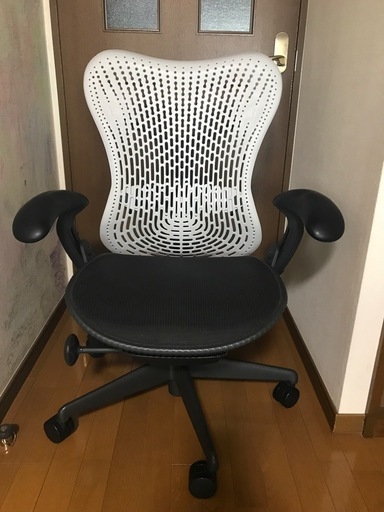 HermanMiller ハーマンミラー Mirra Chairミラチェア 中古