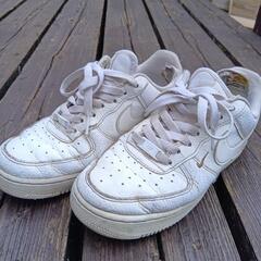 NIKE エアフォース1