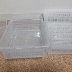 受け渡し予定者がきまりました。ケース、カゴなどの画像