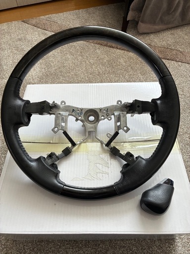 ハイエースダークプライム2純正ステアリングシフト ノブセット！！