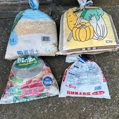 園芸用品、まとめて
の画像