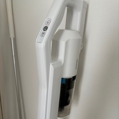 【一人暮らしにオススメ】アイリスオーヤマ　コードレス掃除機の画像