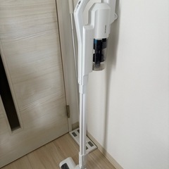 【一人暮らしにオススメ】アイリスオーヤマ　コードレス掃除機の画像