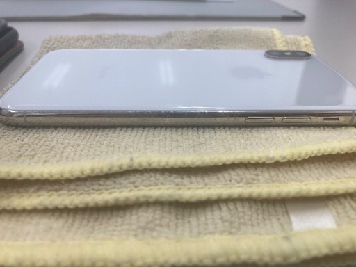 iPhoneX SIMフリー 64GB ケース付 不具合一切無し