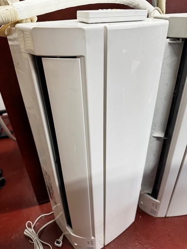 三菱　室外機ナシ　エアコン1台　リモコン１つ