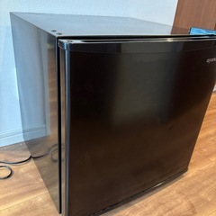 小型冷蔵庫　45L アイリスオーヤマ