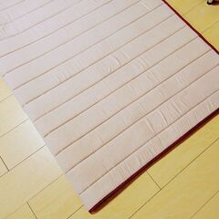 【受付終了】カーペット　花柄の画像