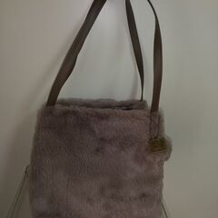 【お値下げしました‼️】モコモコのバッグ