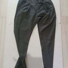 妊婦服（ズボン、スカート）、マタニティ服の画像