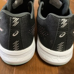 asics 子供用　スニーカー　21cm の画像