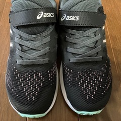 asics 子供用　スニーカー　21cm 