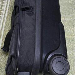 Samsonite 黒 キャリーケース 中型50かける40くらいの画像