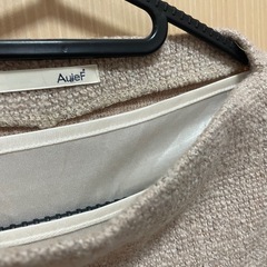 auie f 切り替えブラウスの画像