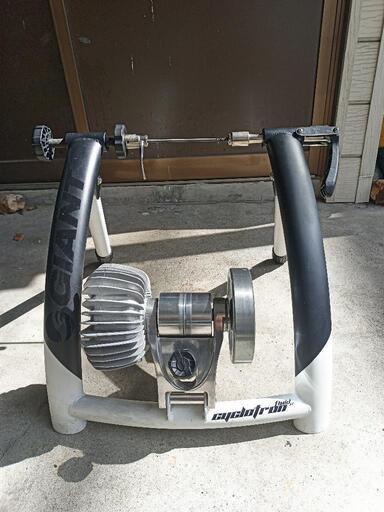 ローラー台　ロードバイク等に