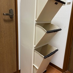3段ダストボックス/ゴミ箱の画像