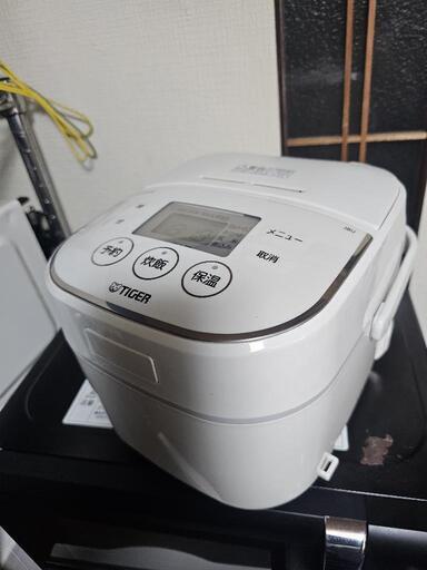 タイガー マイコン炊飯ジャー 炊飯器 ３合炊き JBU-A550