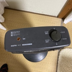 サンヨー遠赤外線ストーブの画像