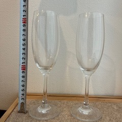シャンパングラス