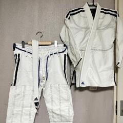 使用2回★adidas　柔術　A0 上下　帯付き