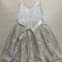 女の子　ドレス　ワンピースの画像