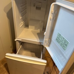 シャープ冷蔵庫(単身用サイズ)の画像