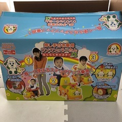 ワンワンとうーたん　足けり乗用玩具