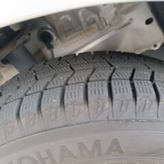 【値下げ】スタッドレス タイヤ ホイール付 4本 YOKOHAMA iceGUARD IG60 165/70R14 81Qの画像