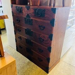 【池上店】【～4/14限定SALE！店内全品20%お値引き！】  岩谷堂箪笥　チェスト　欅材　ケヤキ材　整理箪笥　漆塗　伝統工芸　和家具　収納　衣類　検　岩谷堂　箪笥　南部鉄器　和箪笥　5段　6杯　Japanese Japan vintage  drawer chest IWAYADOの画像