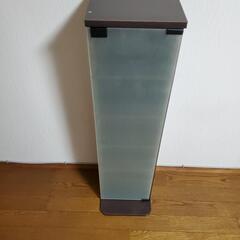 値下げ中🌼キャビネットガラス扉付き