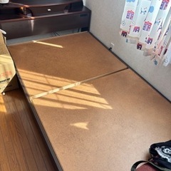セミダブルベッドフレーム(お渡し先が決まりました)