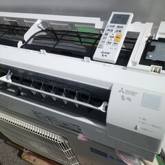 お取引中　三菱　霧ヶ峰　2023年　14～16畳用エアコン　MSZ-GV4023S-W　 200Vの画像