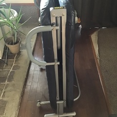 折りたたみ　　ベッドの画像