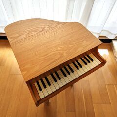 カワイ　ミニピアノ　KAWAI 木製　ナチュラルウッド
